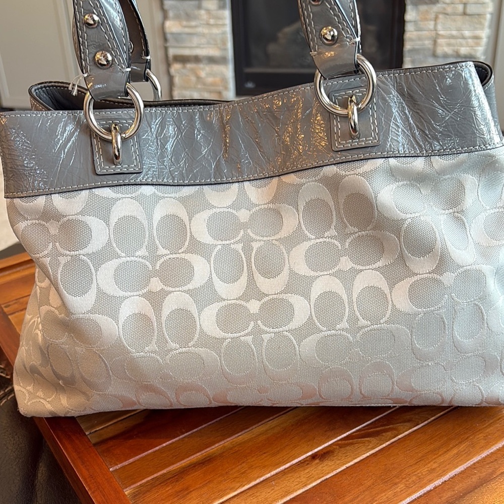 Coach Brooke Gray Signature Shoulder Bag - Picture 6 of 10